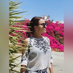 H&M Coachella White Blouse with Blue Floral Embroidery